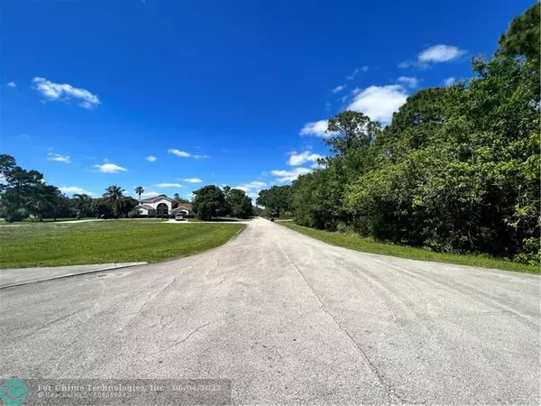 Fort Pierce, FL 34947,1420 Pineburke Ln