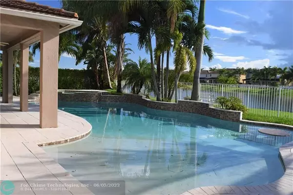 Weston, FL 33332,3886 W Hibiscus St