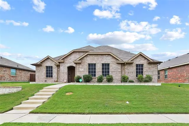 4059 Passage Way, Lancaster, TX 75146