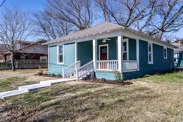 311 CEDAR Street, Lancaster, TX 75146