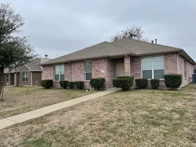 1453 Elders Drive, Lancaster, TX 75146