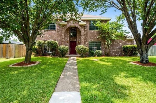 509 Boxwood Drive, Lancaster, TX 75146