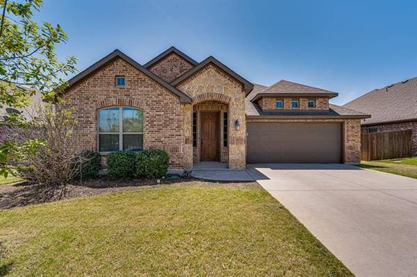 3030 Fern Court, Midlothian, TX 76065