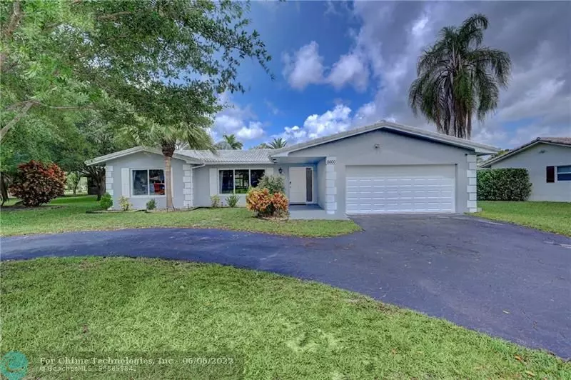 8600 NW 28th Dr, Coral Springs, FL 33065