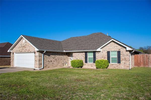 401 Blackmon Trail, Bells, TX 75414