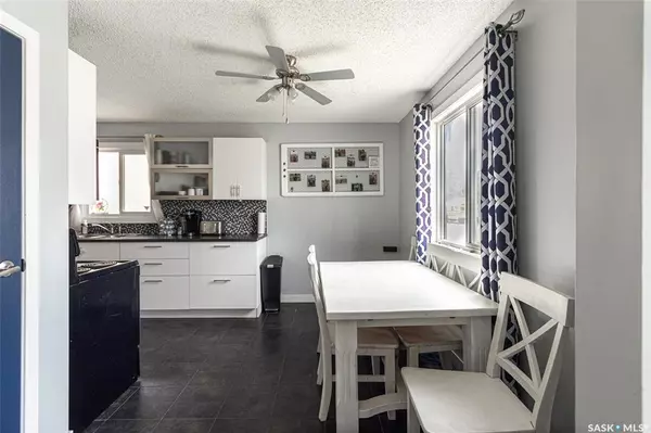 Regina, SK S4N 4V6,23 Scrivener CRESCENT