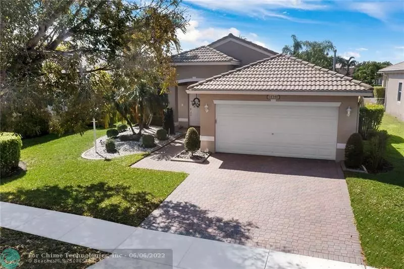 14340 NW 16th St, Pembroke Pines, FL 33028