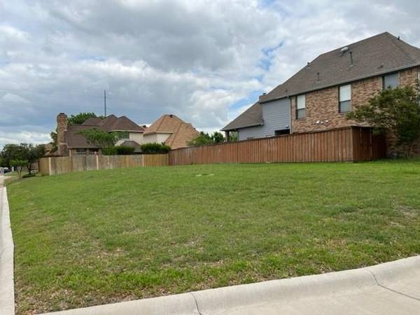 701 Rams Court, Richardson, TX 75081