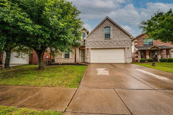 1665 Wildflower Drive, Waxahachie, TX 75165