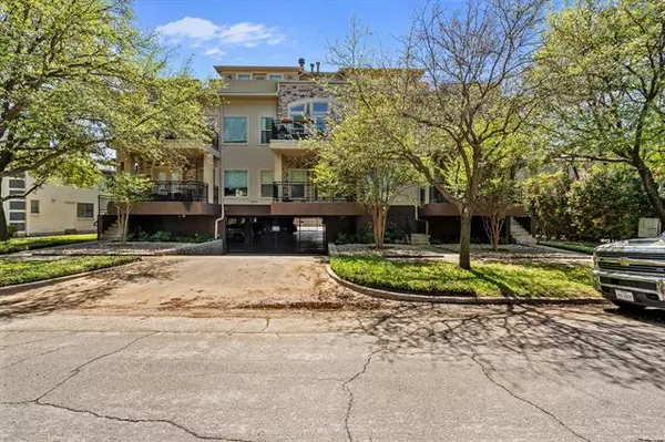 Dallas, TX 75219,4319 Bowser Avenue #207