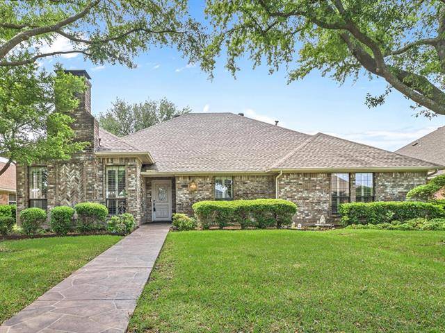 2554 Honeysuckle Drive, Richardson, TX 75082