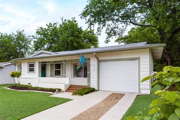 233 W Cedar Street, Hurst, TX 76053