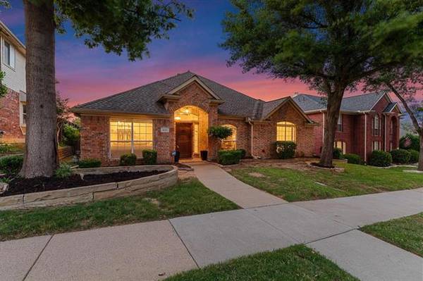 425 Ridge Meade Drive, Lewisville, TX 75067