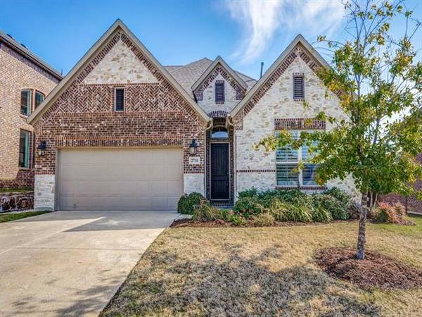 2710 pointview Court, Lewisville, TX 75067