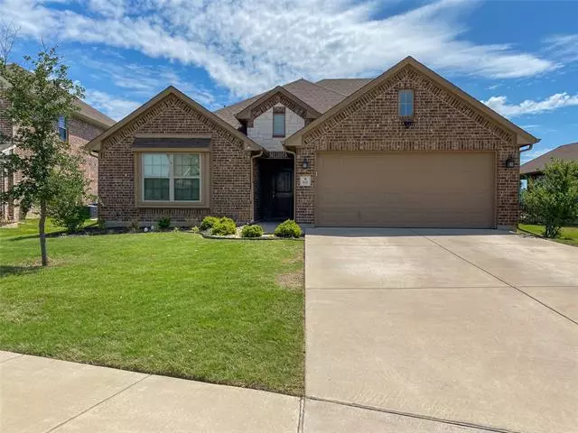 Burleson, TX 76028,909 Saint Andrews Drive