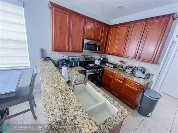 Royal Palm Beach, FL 33414,123 Berenger Walk