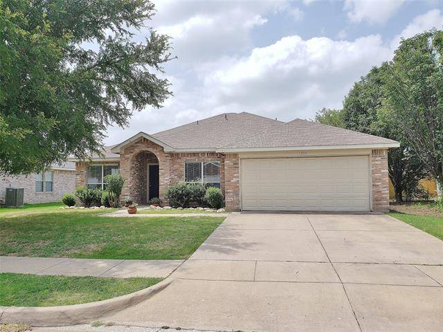 533 Ryan Street, Saginaw, TX 76179