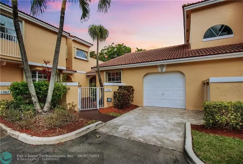 Coral Springs, FL 33071,11305 lakeview  #7-M