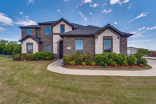 7830 Amanda Lane,  Midlothian,  TX 76065