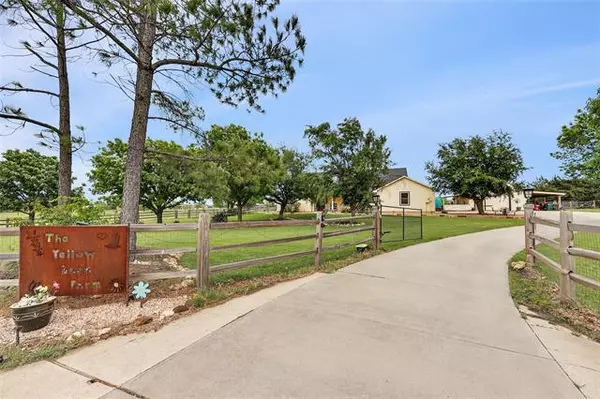 1612 Schober Road, Northlake, TX 76226