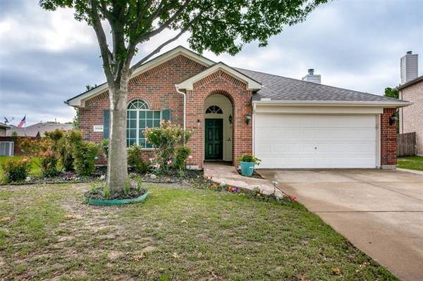 6008 Dream Dust Drive, North Richland Hills, TX 76180