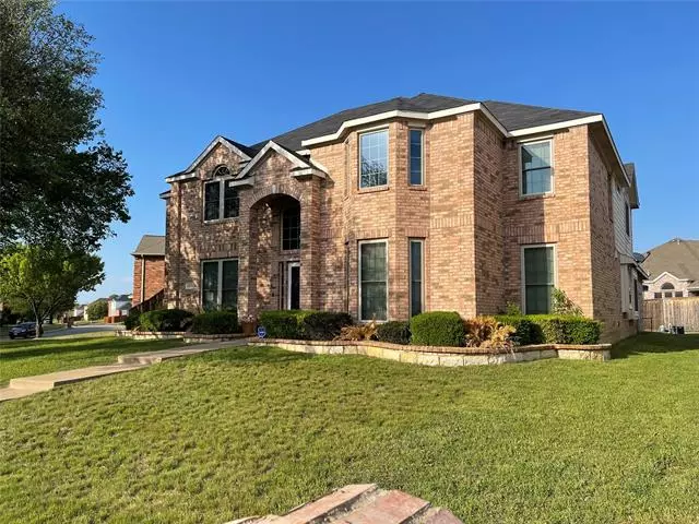 1613 Wylie Creek Drive, Desoto, TX 75115