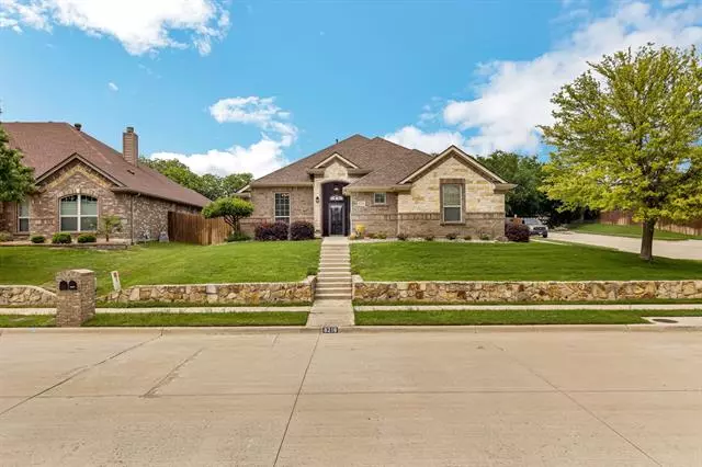 Benbrook, TX 76116,8216 Shady Valley Drive