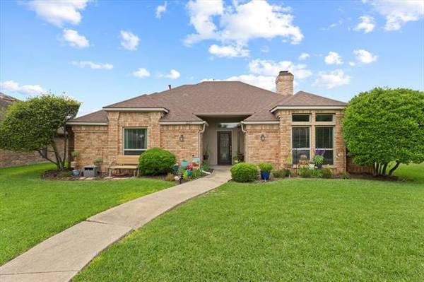 2229 Country Valley Road, Garland, TX 75041