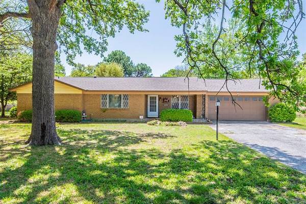 3212 Teresa Court, Arlington, TX 76001