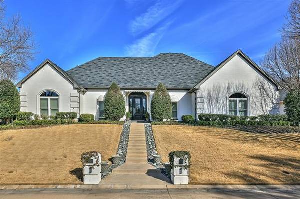 6101 Troon Road, Fort Worth, TX 76132