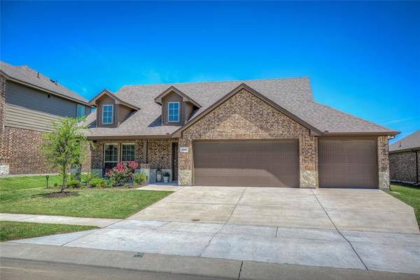 276 Jefferson Lane, Fate, TX 75189