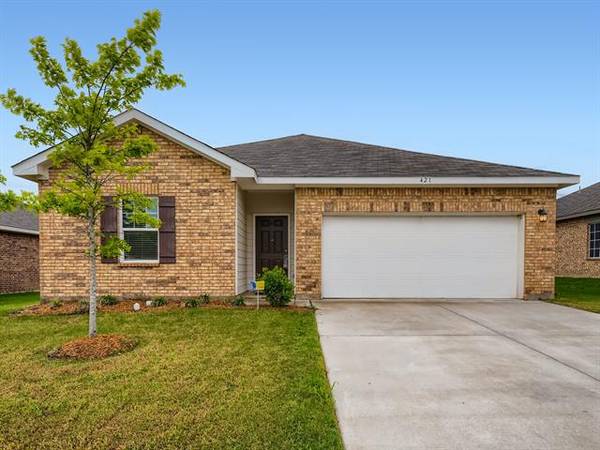 421 Waterline Drive, Crowley, TX 76036