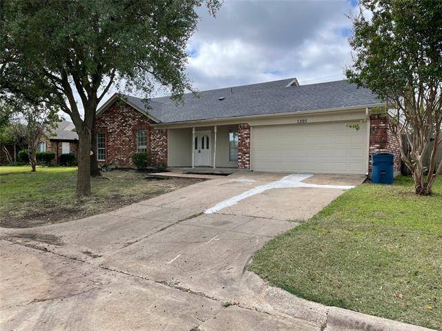 1205 Rene Drive, Alvarado, TX 76009