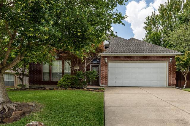 1709 Clover Hill Road, Mansfield, TX 76063