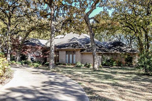 223 Westwood Drive, Southlake, TX 76092