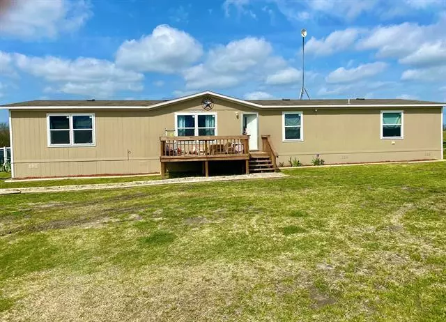 5770 County Road 1091, Celeste, TX 75423