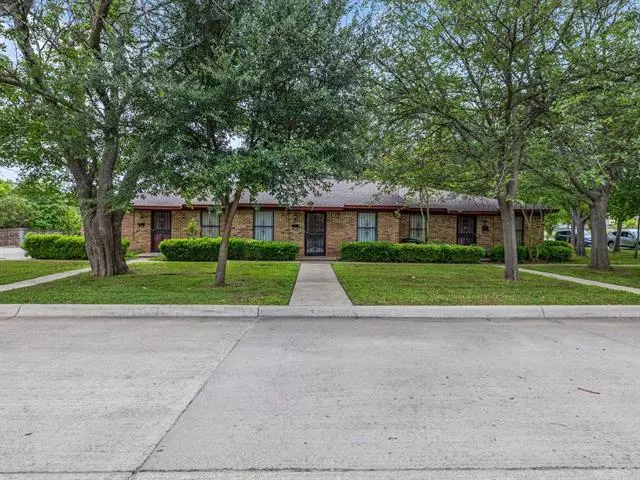 5001 Geddes Avenue, Fort Worth, TX 76107