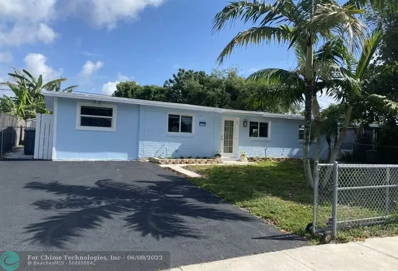 3797 Everglades Rd, Palm Beach Gardens, FL 33410