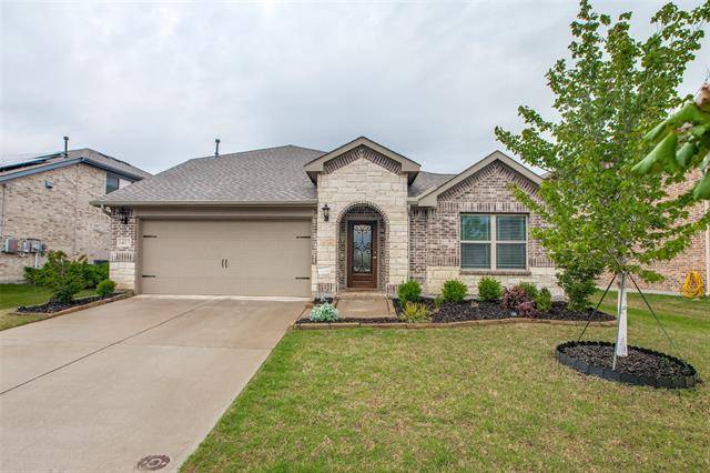 1417 Pleasant Knoll Trail, Aubrey, TX 76227