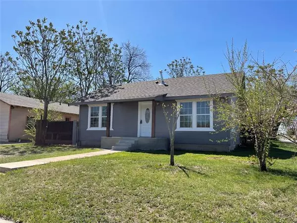 Fort Worth, TX 76105,3000 Fitzhugh Avenue