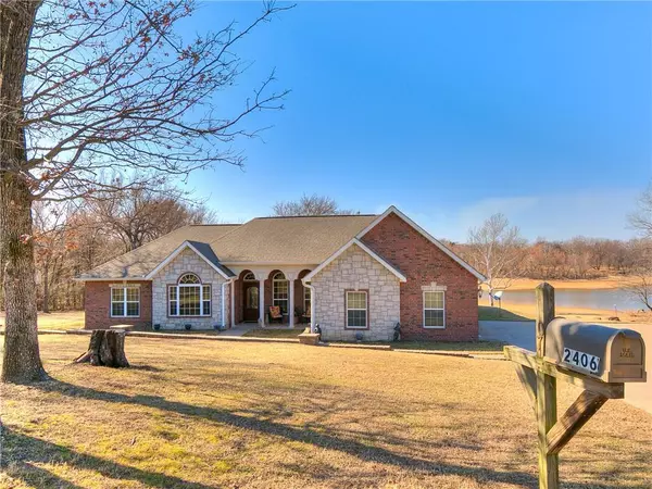 2406 Avalon Drive, Eufaula, OK 74432