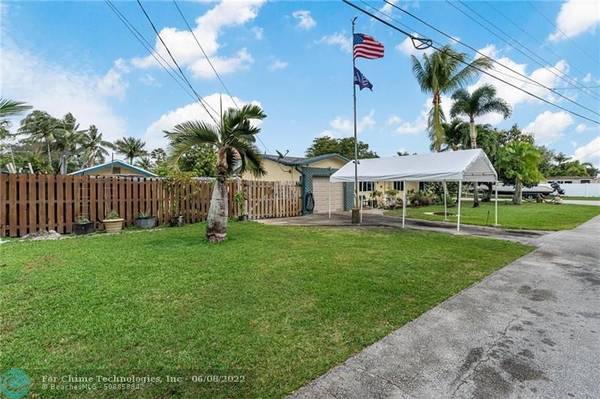 Dania Beach, FL 33312,2809 SW 46th St