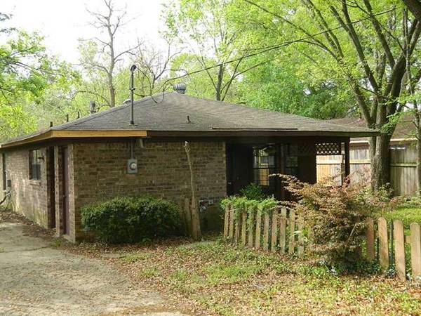 283 W Phelps Avenue, Shreveport, LA 71107