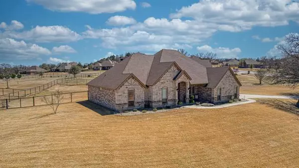 Weatherford, TX 76085,101 Meadow Arbor Drive