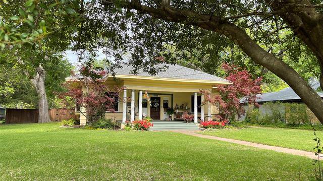 1007 N Frances Street, Terrell, TX 75160