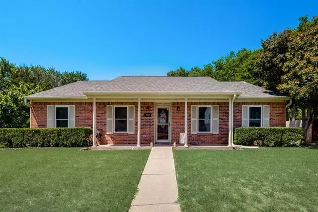 3723 S Magnolia Court, Flower Mound, TX 75028