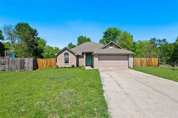 1501 Timbercreek Drive, Howe, TX 75459