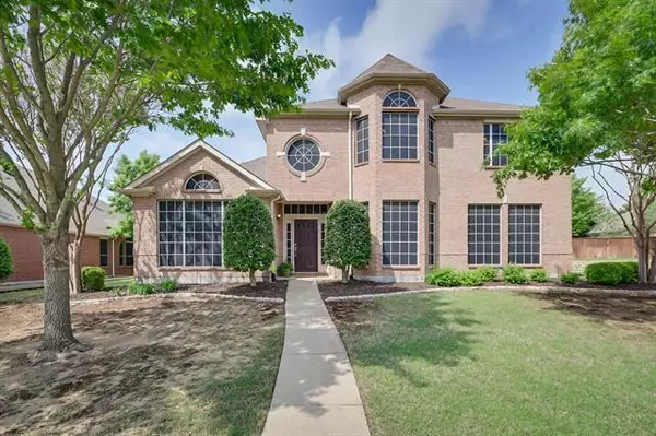 1813 Clear Summit Lane, Mansfield, TX 76063