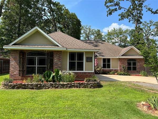 362 E Mckinley Avenue, Haughton, LA 71037