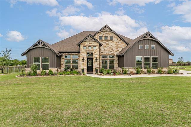 8624 Tuscan Way, Godley, TX 76044